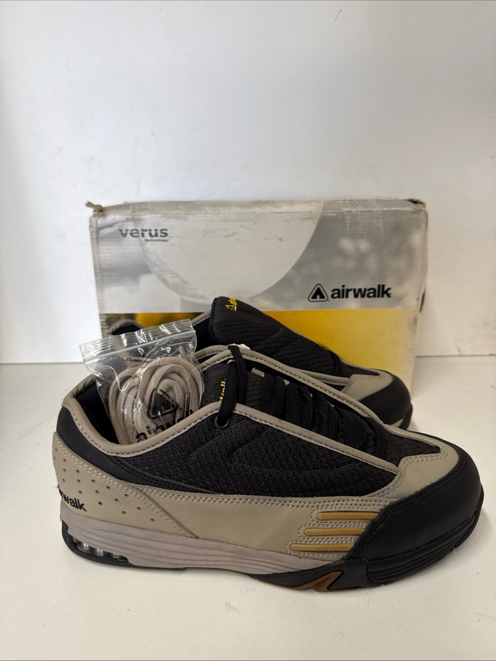 Airwalk Men’s Black and Taupe Athletic Skate Shoes